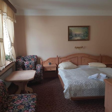 Hotel Pam Jachymov Bilik gambar
