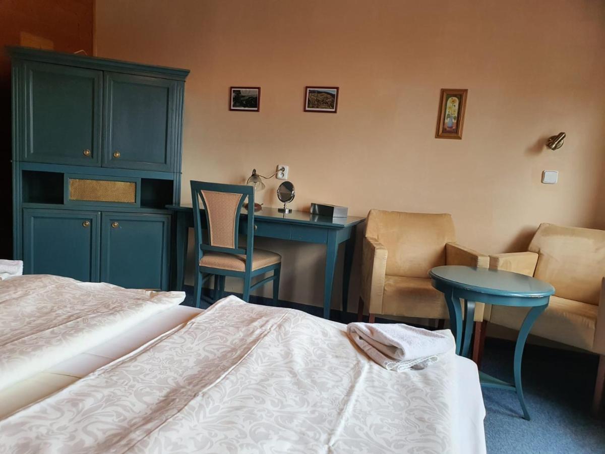 Hotel Pam Jachymov Luaran gambar
