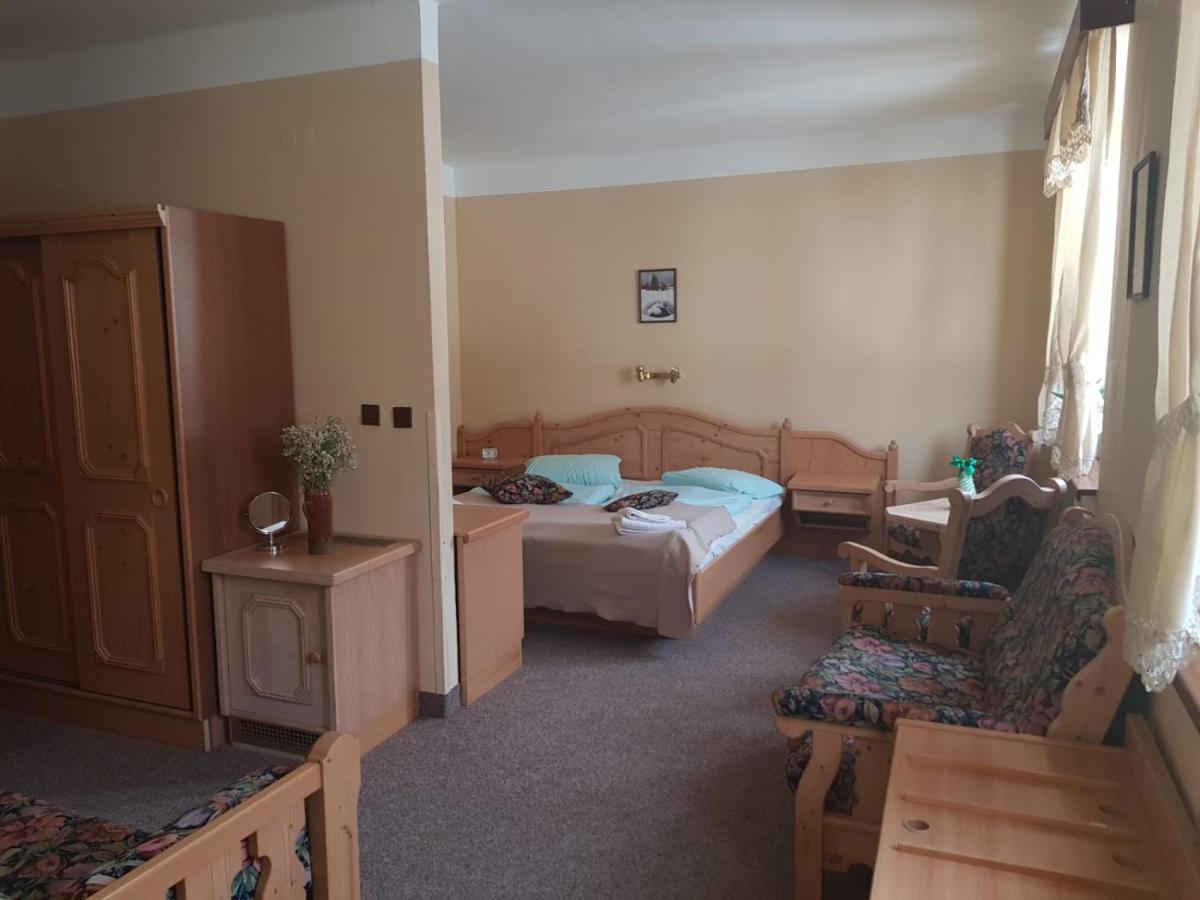 Hotel Pam Jachymov Bilik gambar